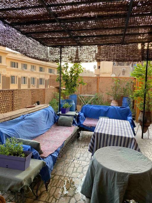 Apartment On A Rooftop In Downtown, Кайро Екстериор снимка