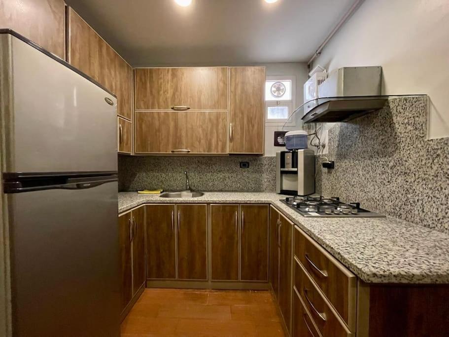 Apartment On A Rooftop In Downtown, Кайро Екстериор снимка
