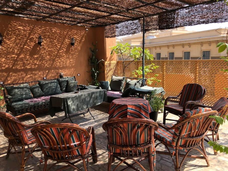 Apartment On A Rooftop In Downtown, Кайро Екстериор снимка